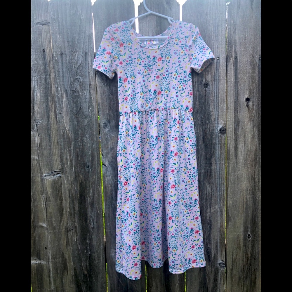 Dot Dot Smile maxi, has pockets! Size 3/4